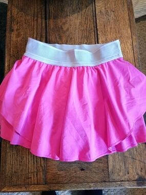 lululemon athletica Hot Pink Skort with White Waistband